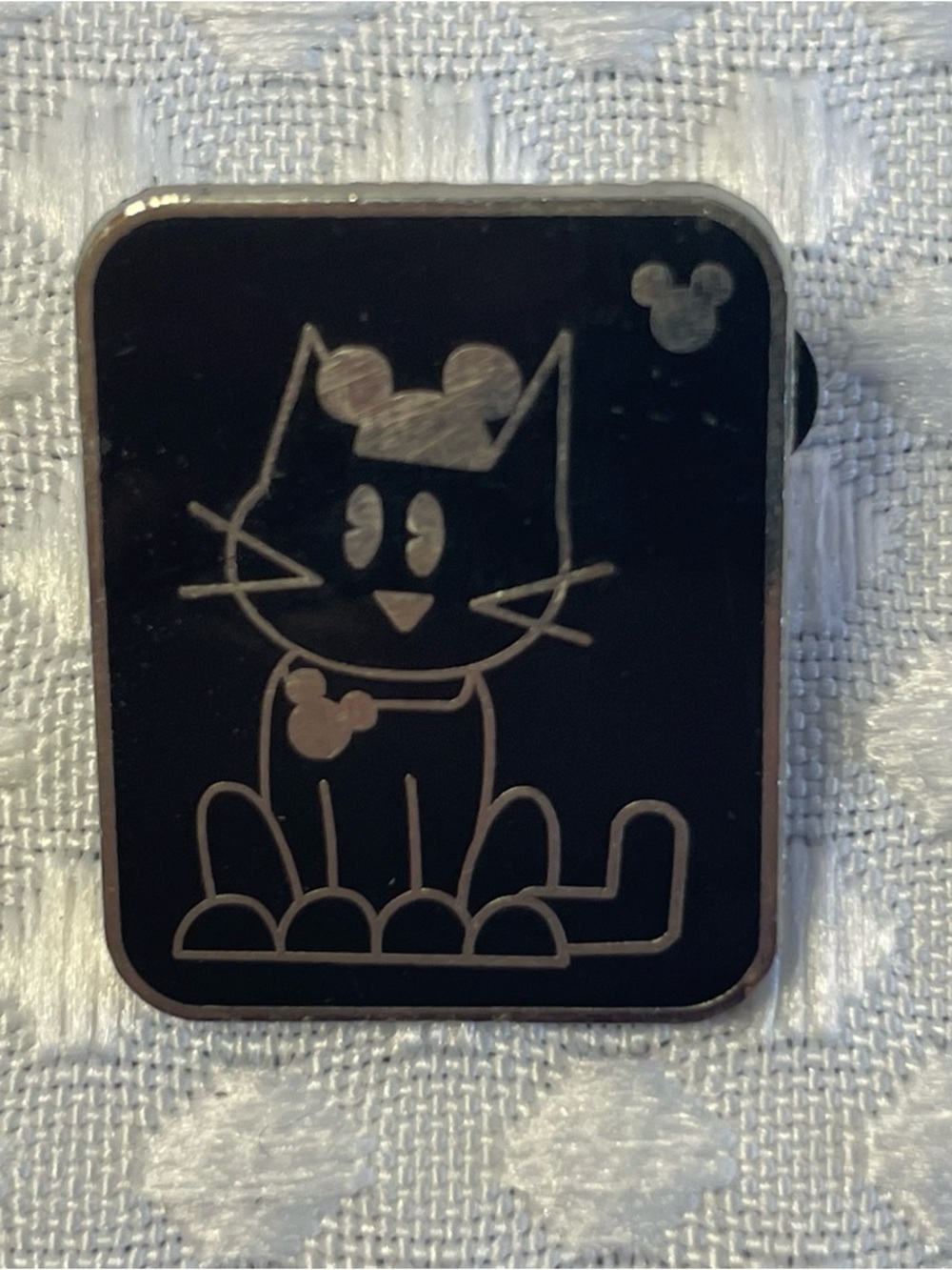 Disney Hidden Mickey Pin Figaro Cat Series 5 of‎ 5  Year 2008 Excellent #662